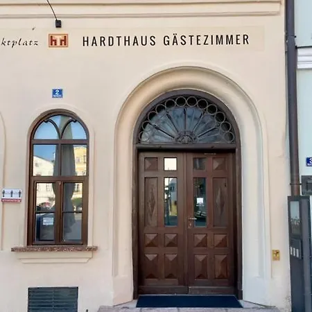 Hardthaus Gaestezimmer *